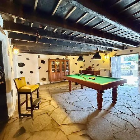 Casa Jarana, Private House With Jacuzzi Near The Sea 펜션