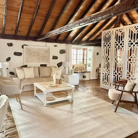 펜션 Casa Jarana, Private House With Jacuzzi Near The Sea Las Aguas