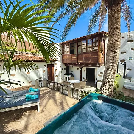 Casa Jarana, Private House With Jacuzzi Near The Sea *
