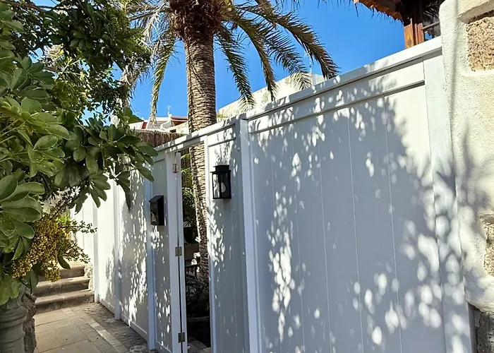 Dom wakacyjny Casa Jarana, Private House With Jacuzzi Near The Sea Las Aguas