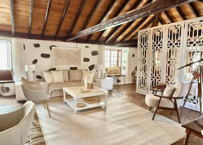 Semesterbostad Casa Jarana, Private House With Jacuzzi Near The Sea Las Aguas