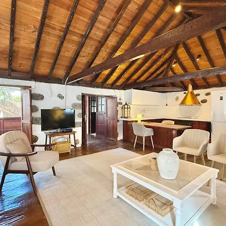 別荘 Casa Jarana, Private House With Jacuzzi Near The Sea *